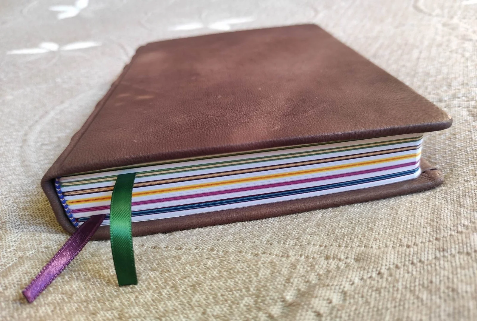 Kézműves bőr jegyzetfüzet Czink Ibolya Beatrix műhelyéből